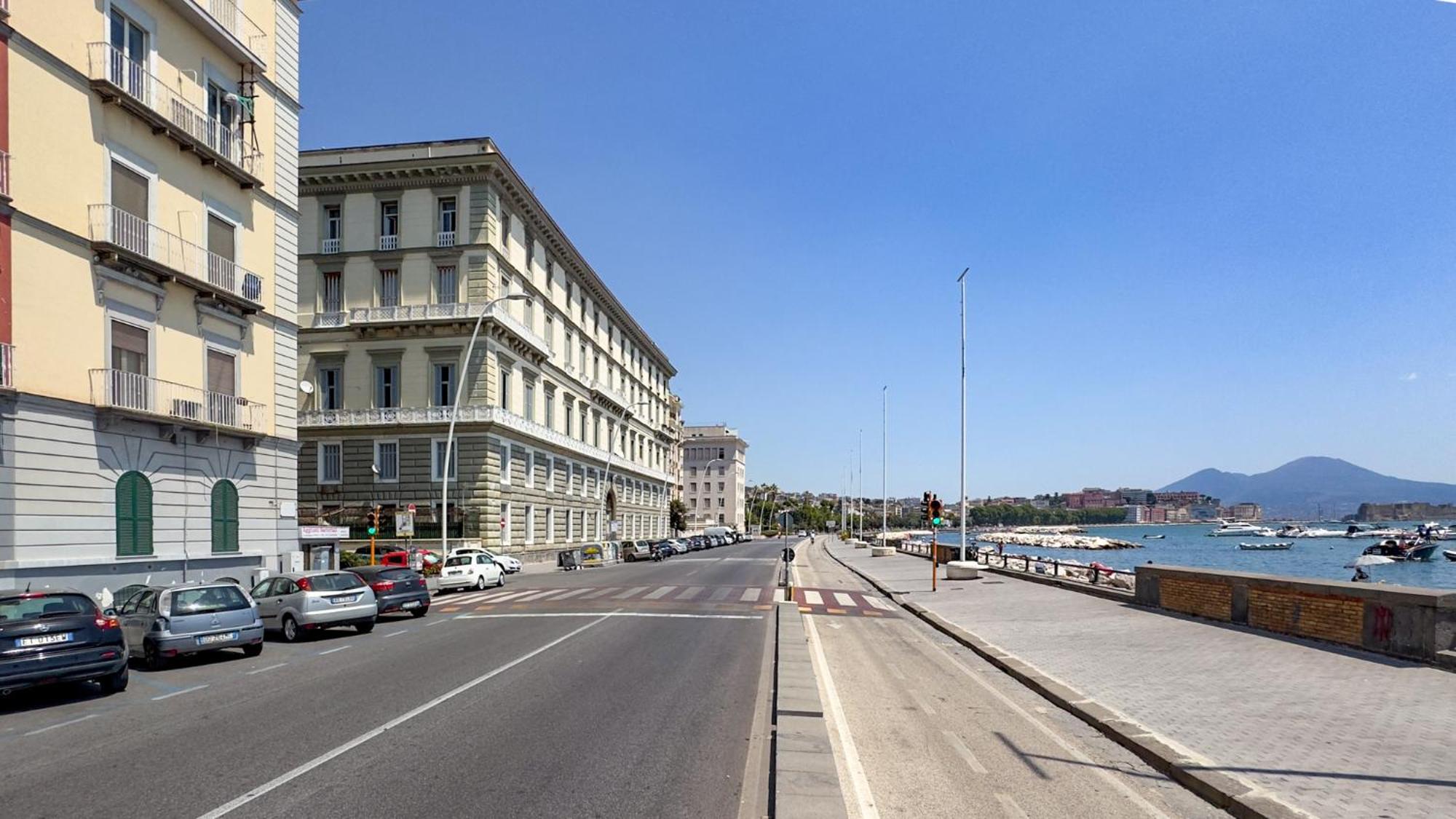 Galiani 20 Apartment Наполи Екстериор снимка