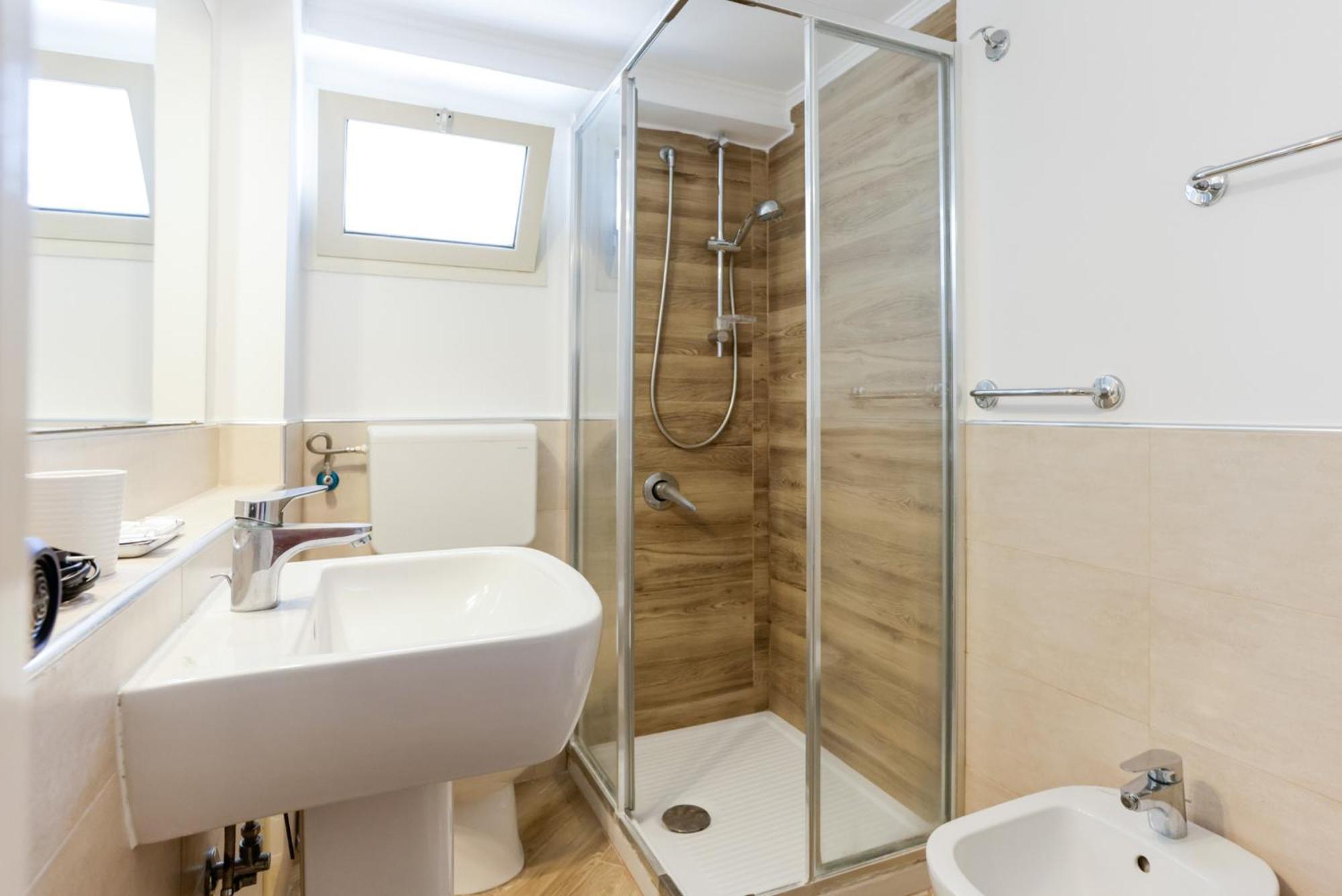 Galiani 20 Apartment Наполи Екстериор снимка
